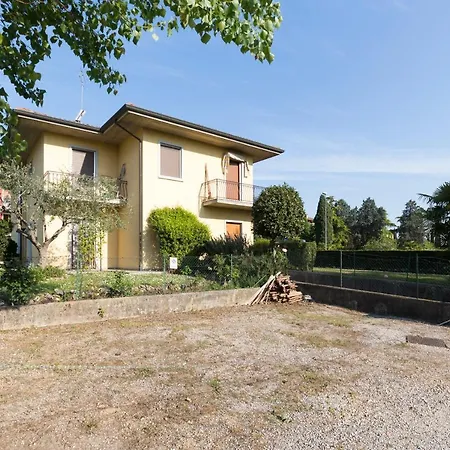 San Vito - A Due Passi Dal Lago Appartamento Sirmione